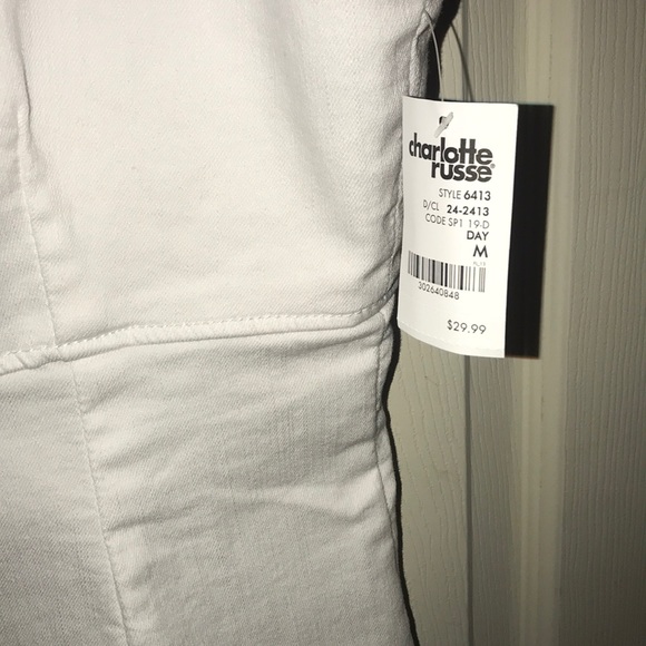 White dress💛 - Picture 3 of 3